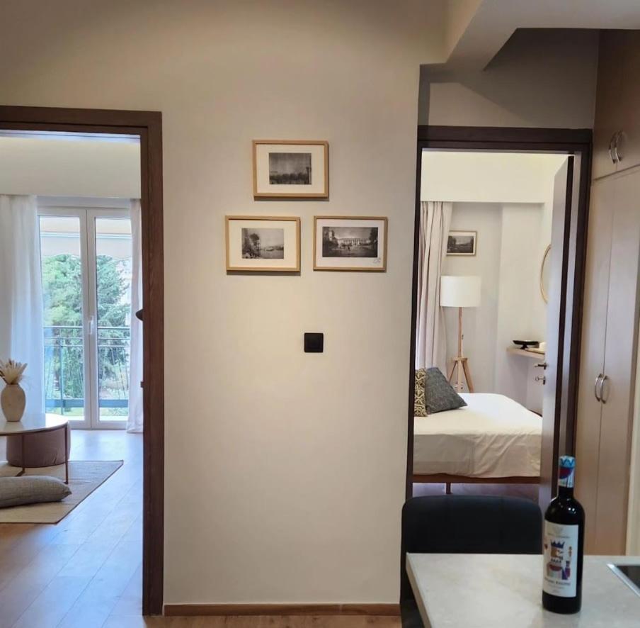 Acropolis View Modern Deluxe Suite With Balcony Атина Екстериор снимка