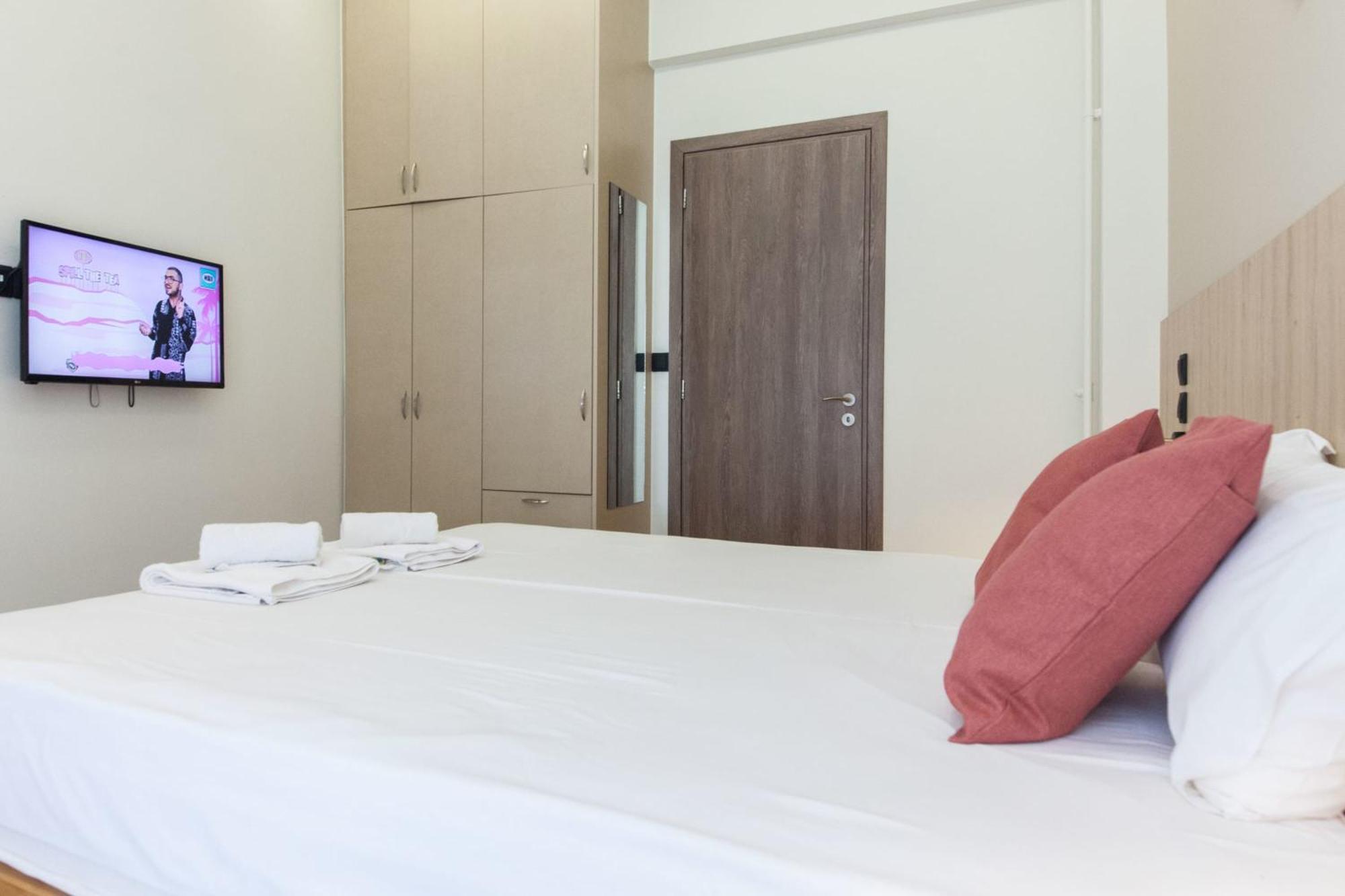 Acropolis View Modern Deluxe Suite With Balcony Атина Екстериор снимка