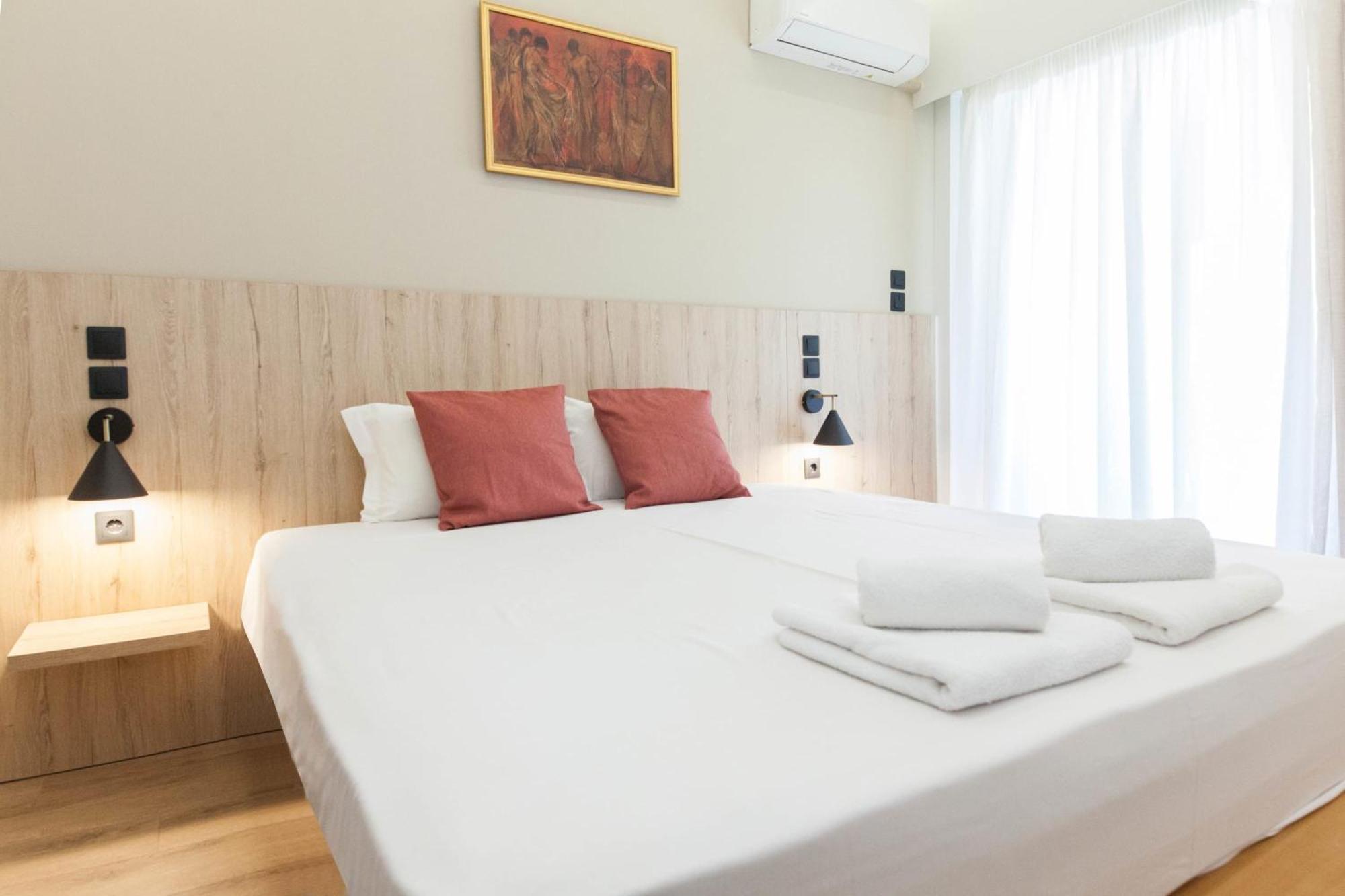 Acropolis View Modern Deluxe Suite With Balcony Атина Екстериор снимка